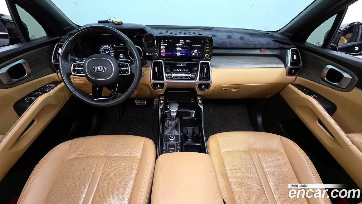 Kia Sorento — фото 10