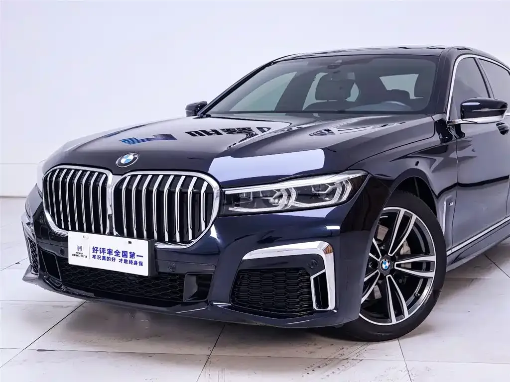 BMW 7 Series — фото 4