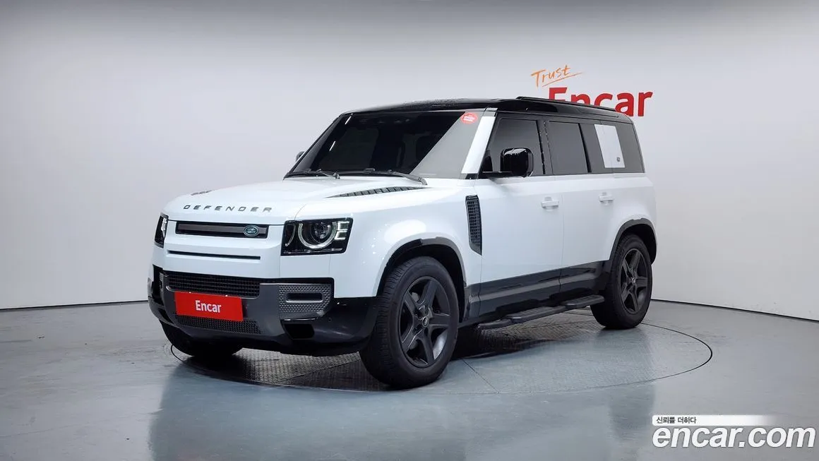 Land Rover Defender — фото 1