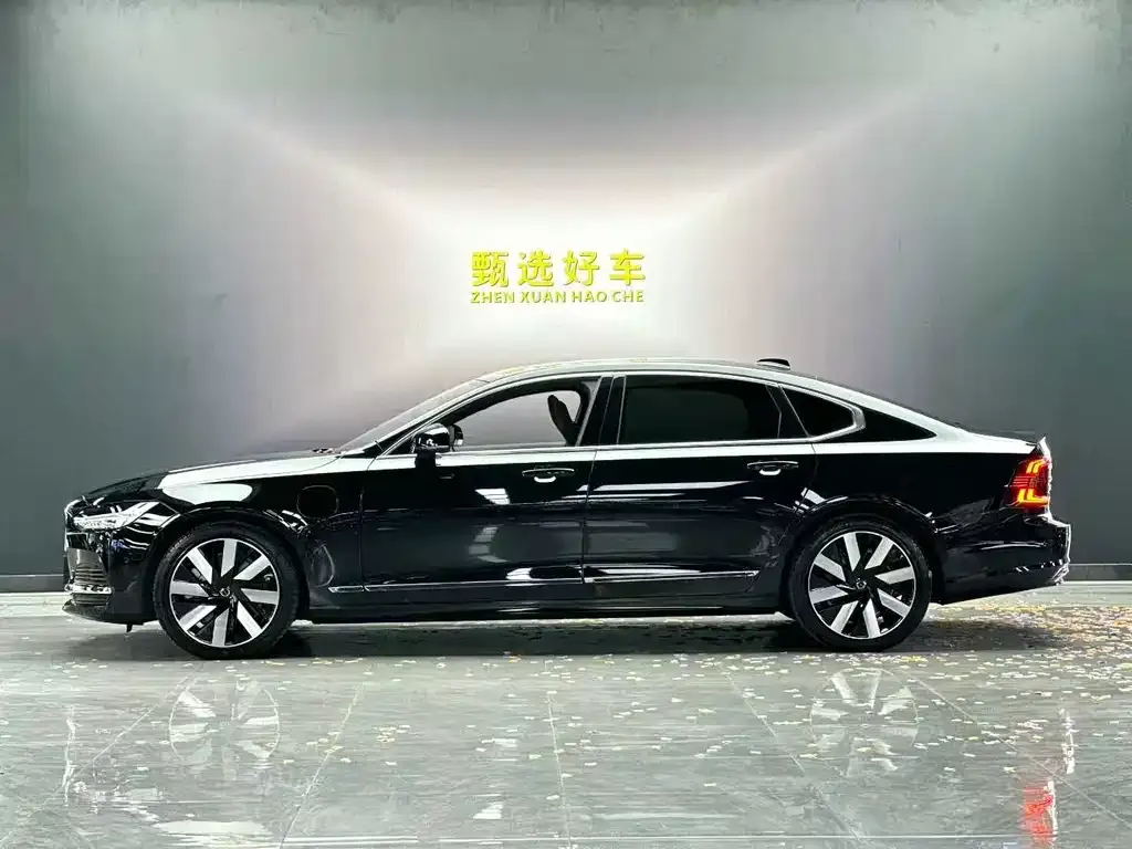 Volvo S90 PHEV — фото 4