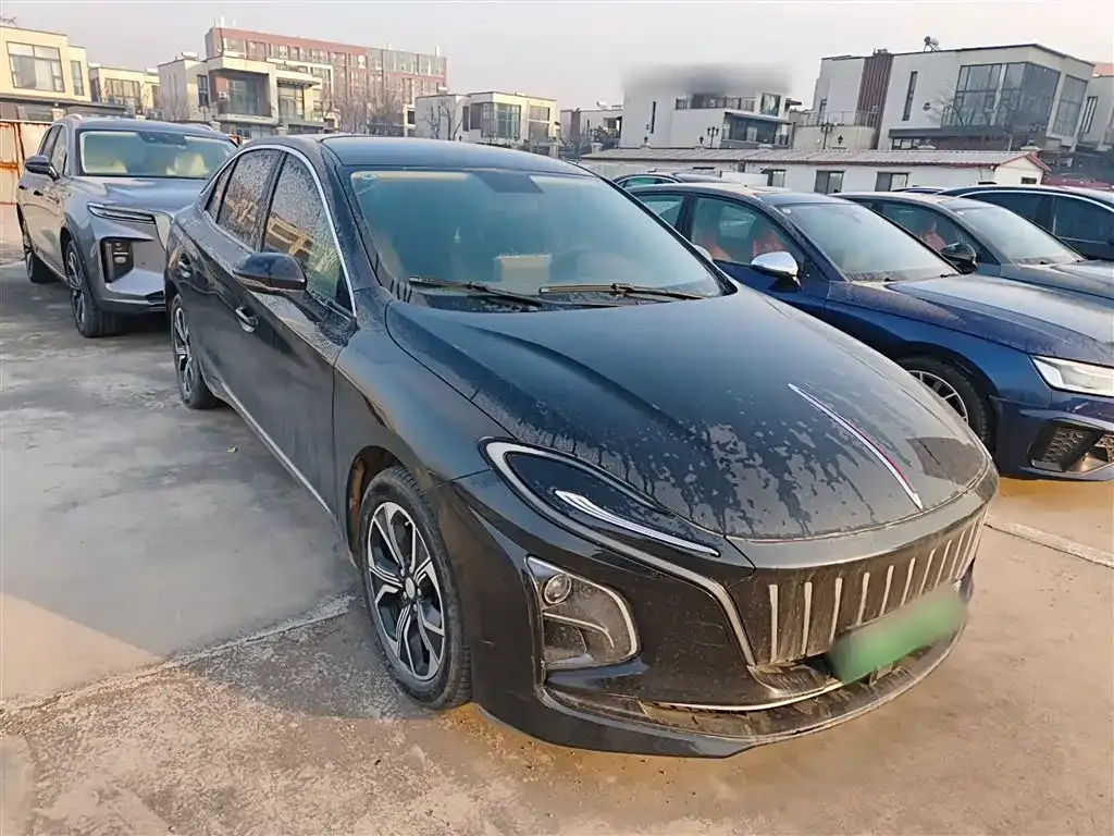 Hongqi E-QM5 — фото 4