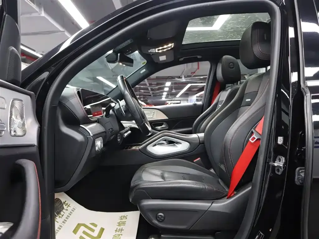 Mercedes-Benz GLE AMG — фото 9