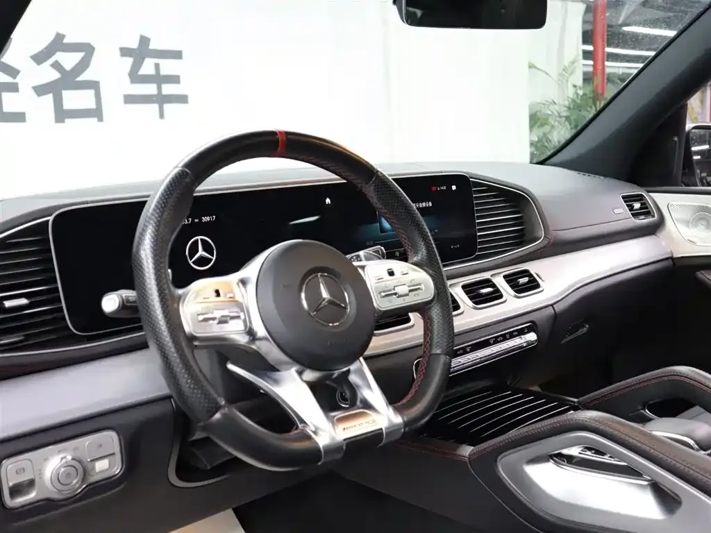 Mercedes-Benz GLE AMG — фото 7