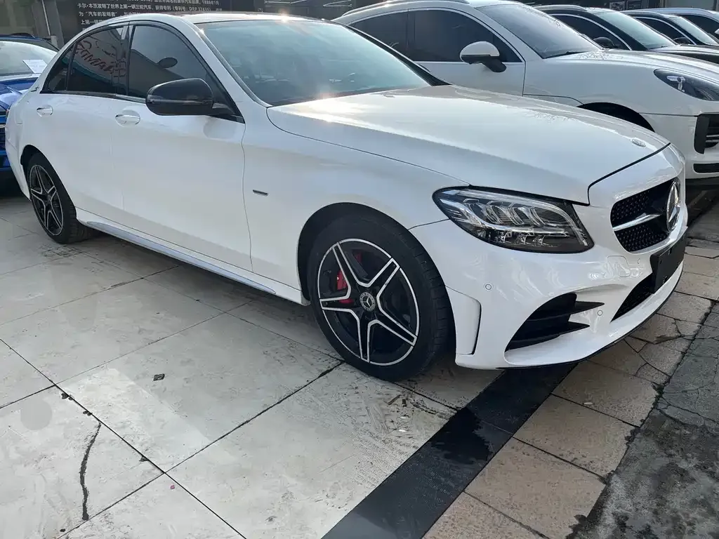Mercedes-Benz C-Class — фото 10