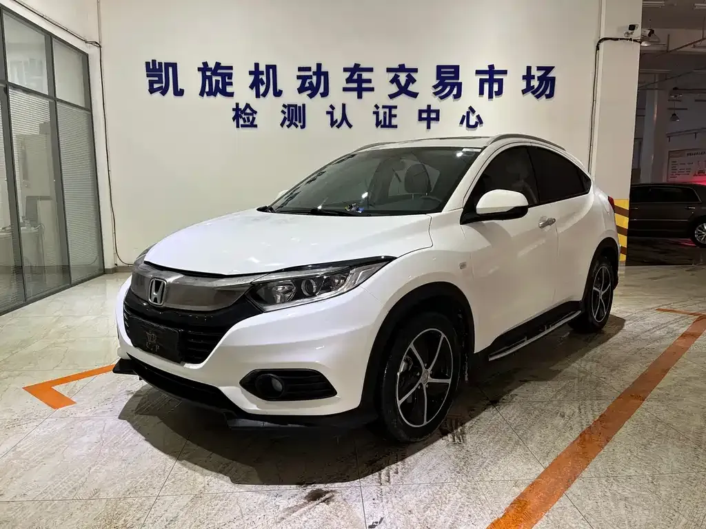 Honda Vezel — фото 1