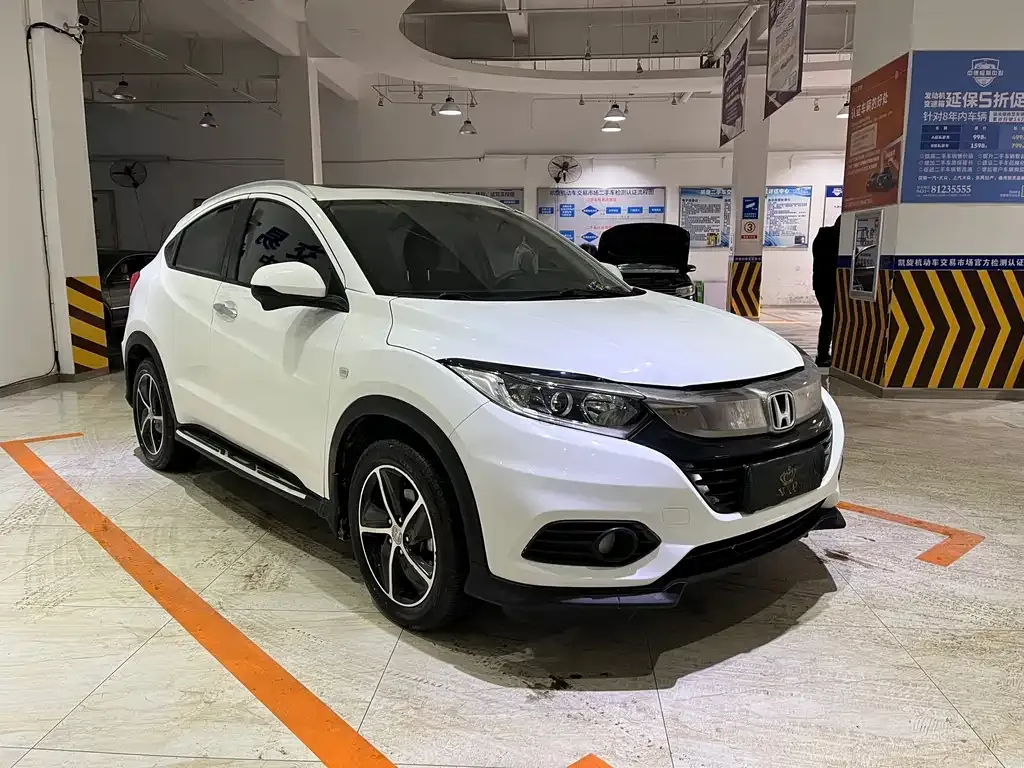Honda Vezel — фото 10