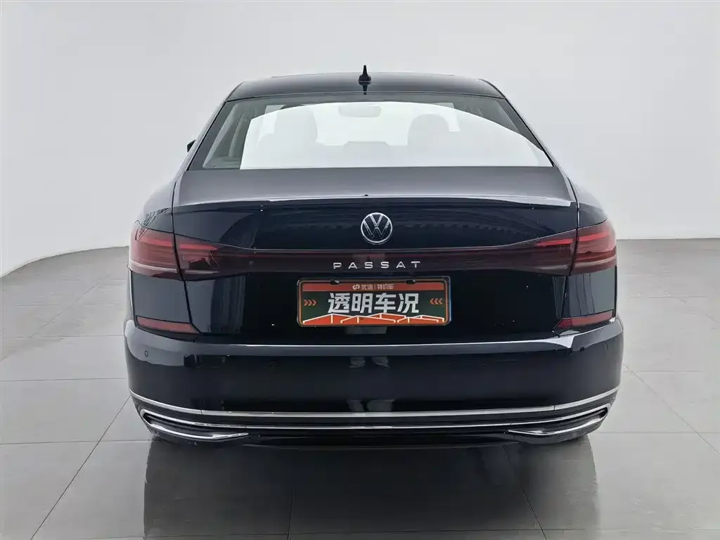 Volkswagen Passat — фото 4