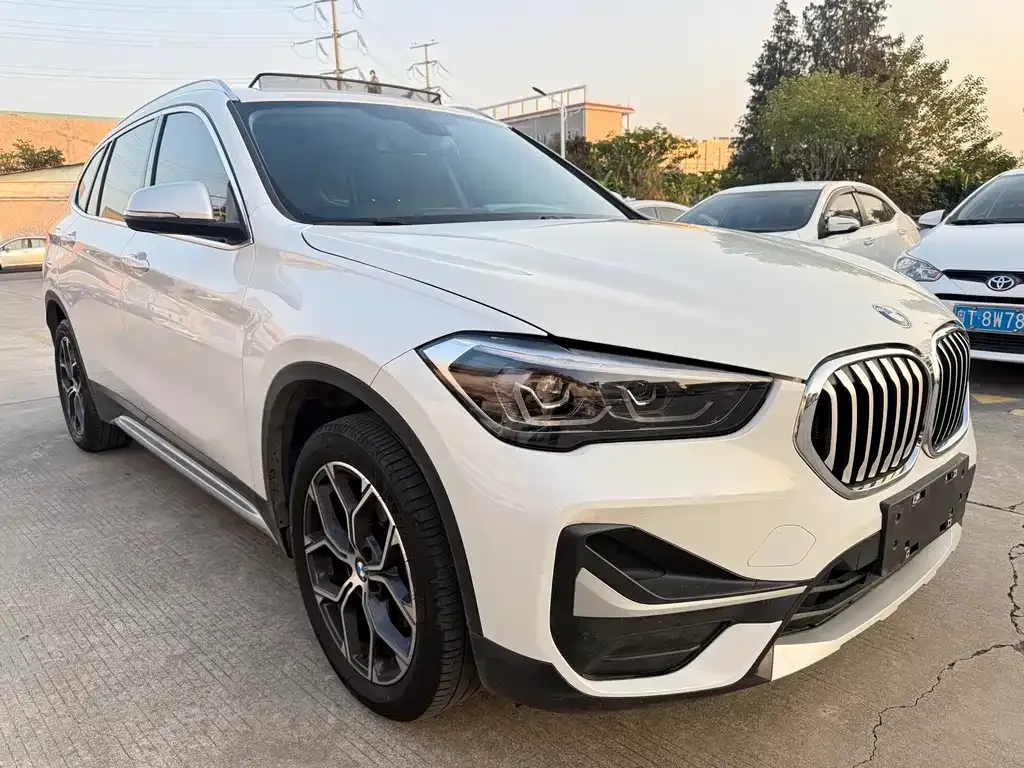 BMW X1 — фото 4