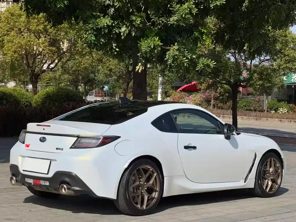 Subaru BRZ — фото 10