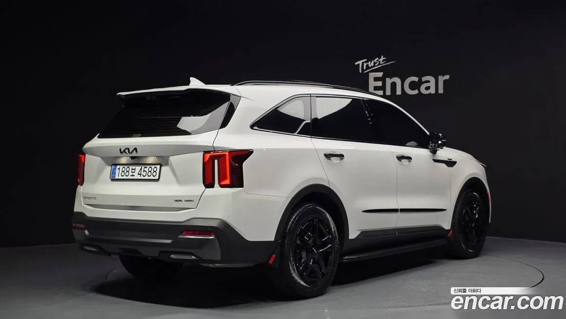 Kia Sorento — фото 3