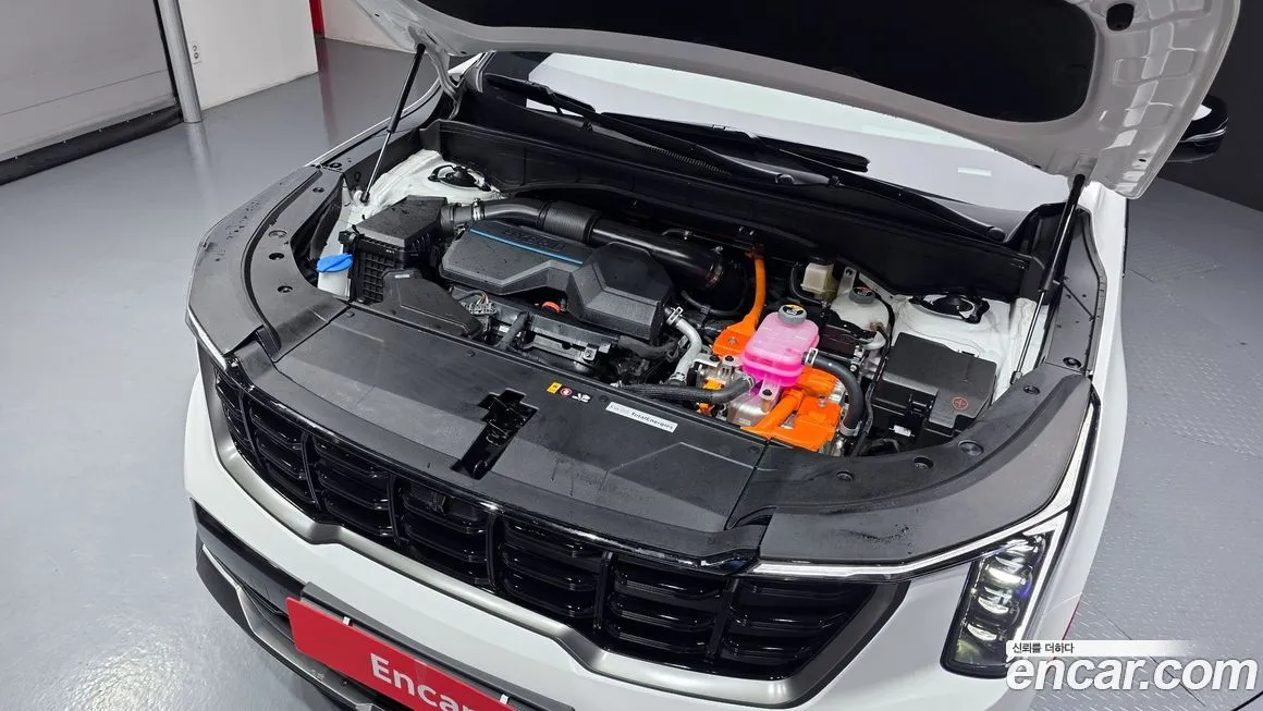 Kia Sorento — фото 8