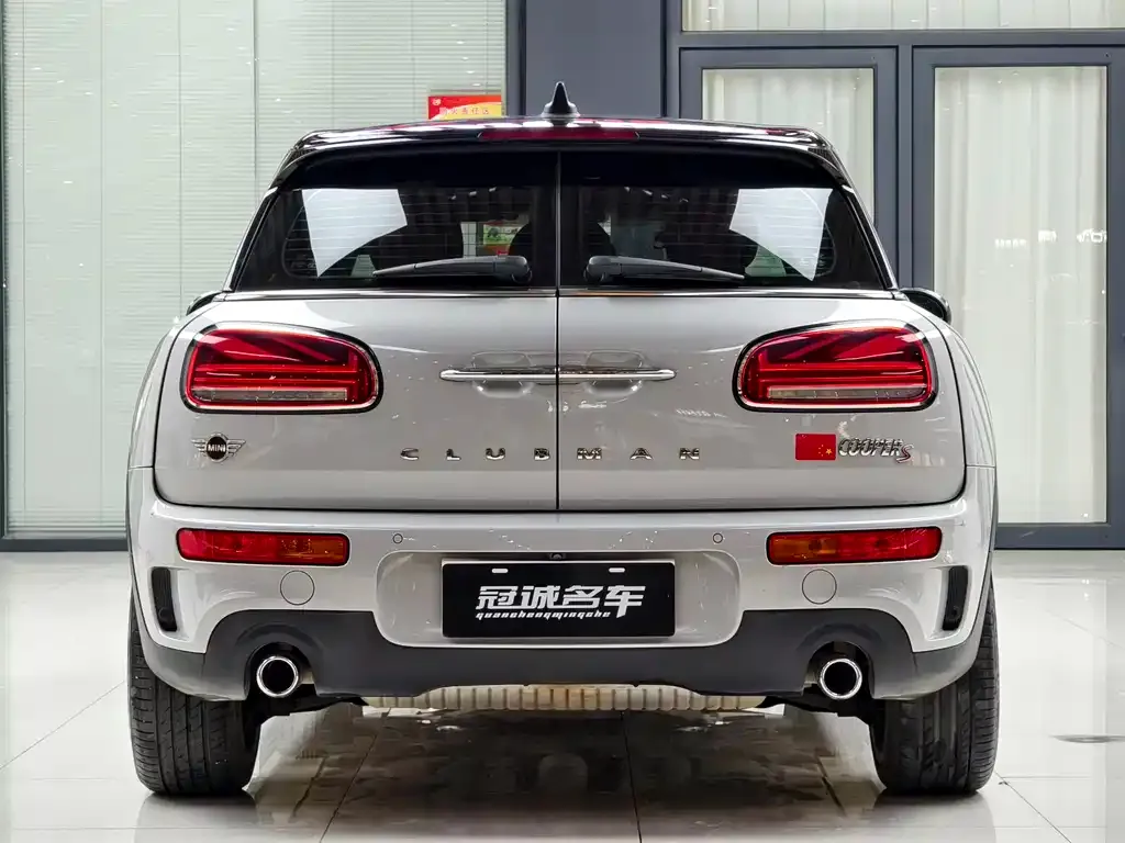 MINI Clubman — фото 8