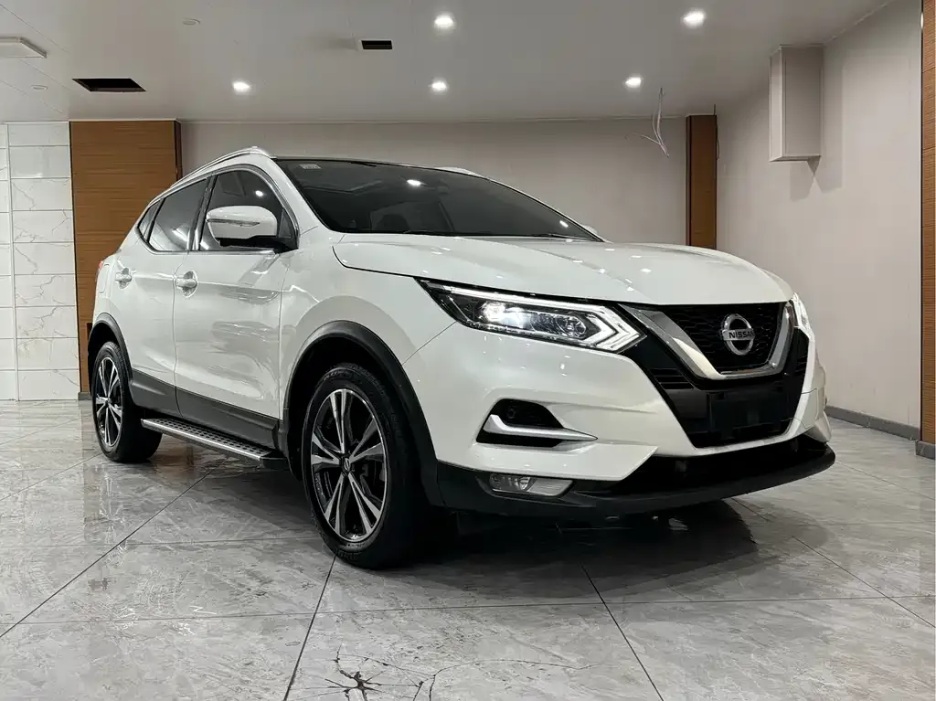 Nissan Qashqai — фото 3