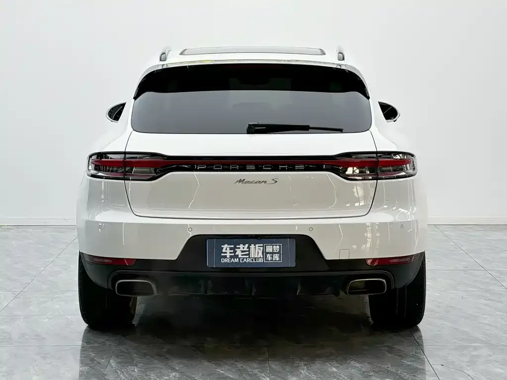 Porsche Macan — фото 10