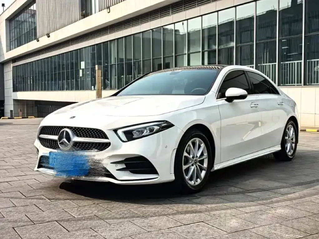 Mercedes-Benz A-Class — фото 1