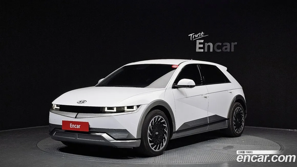 Hyundai Ioniq5 — фото 1