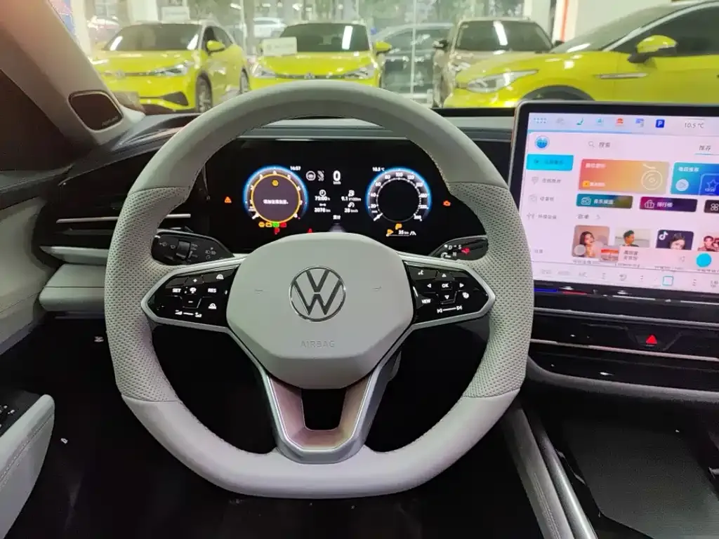 Volkswagen Passat — фото 4