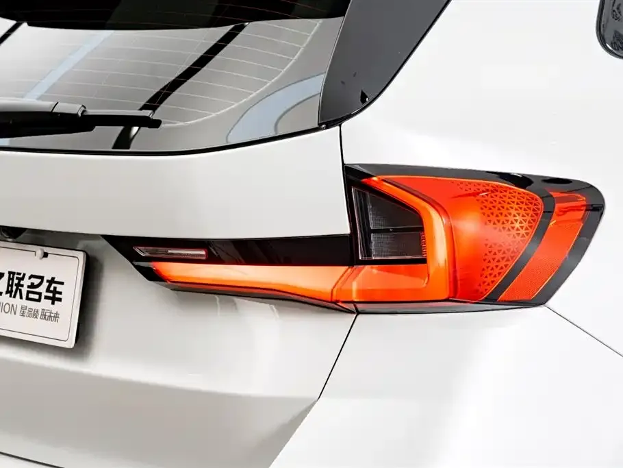 BMW X1 M35Li — фото 4