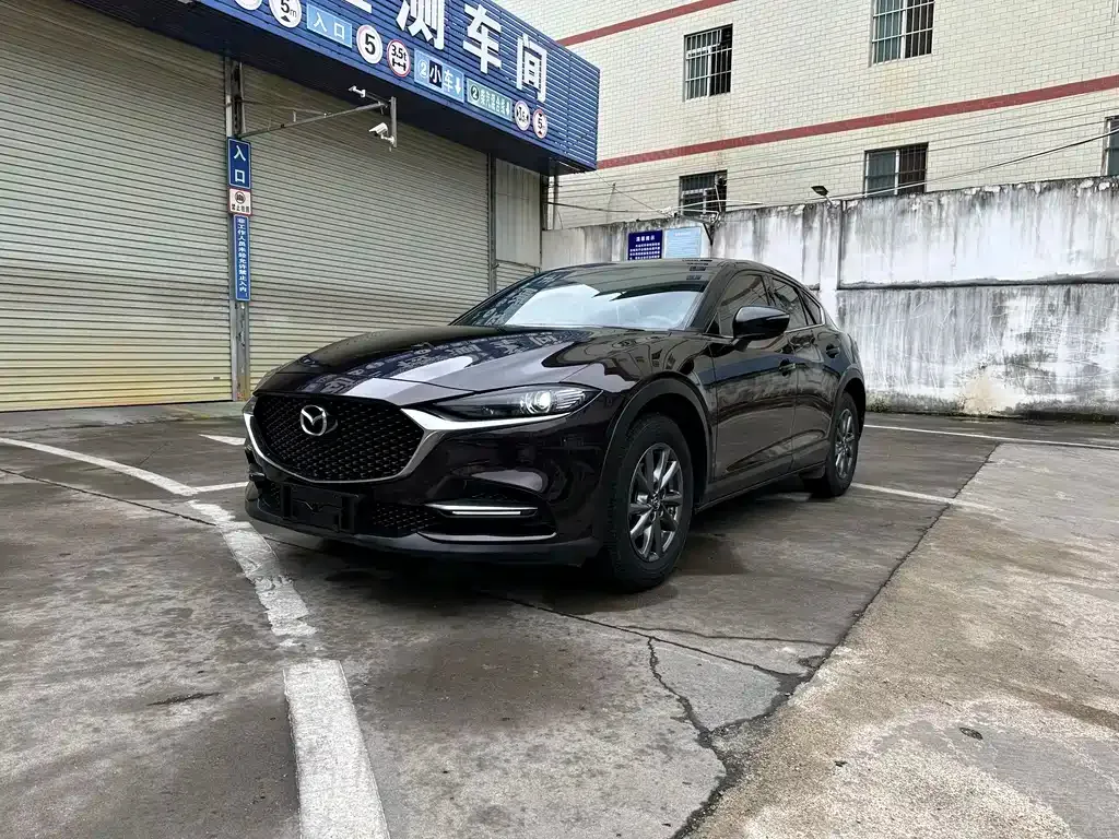 Mazda CX-4 — фото 1