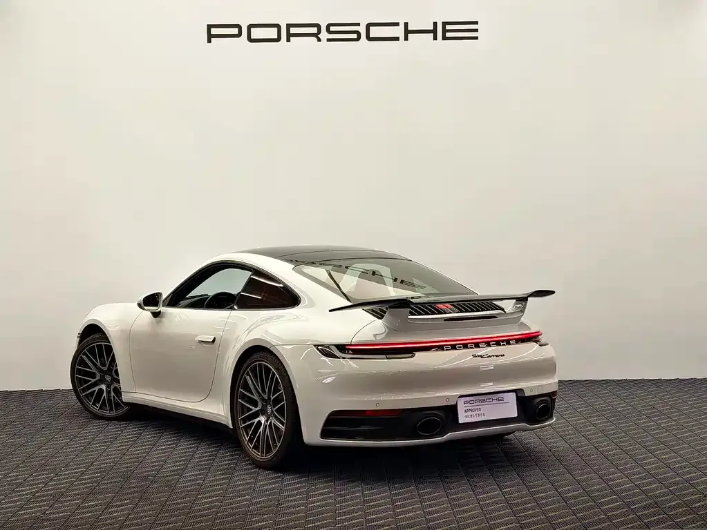 Porsche 911 — фото 7