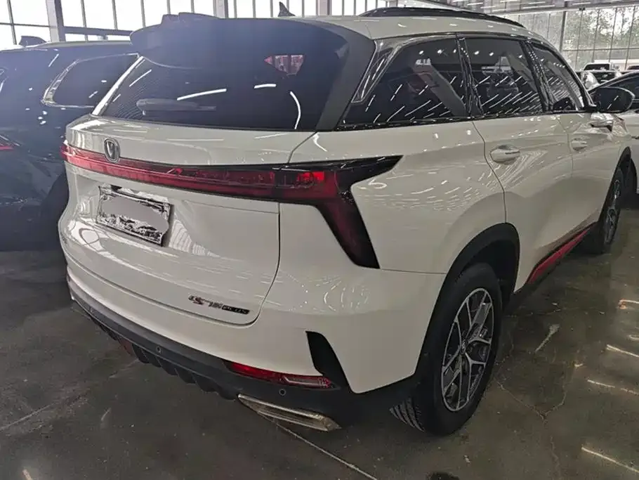 Changan CS75PLUS — фото 3