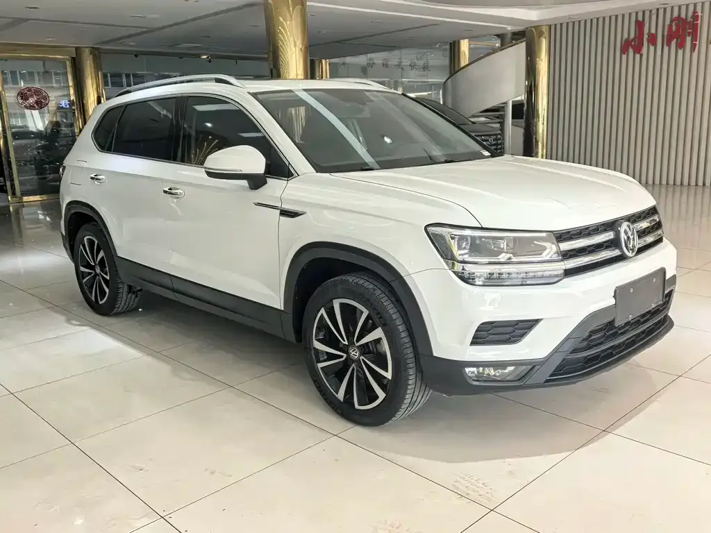 Volkswagen Tharu — фото 2