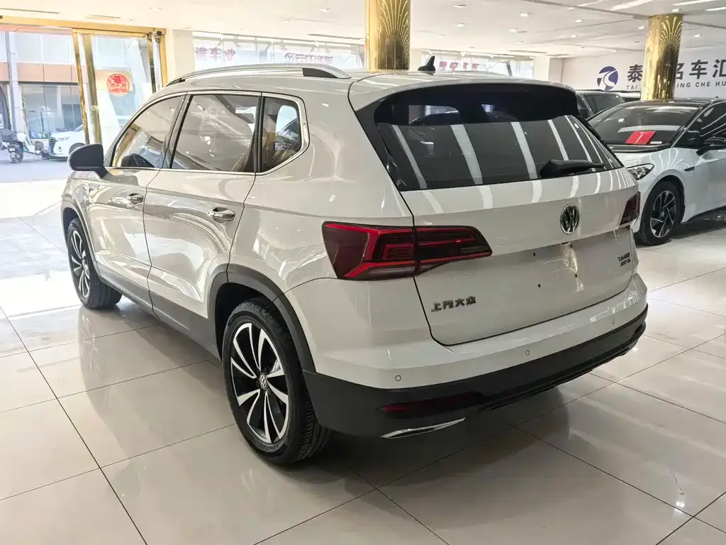 Volkswagen Tharu — фото 3