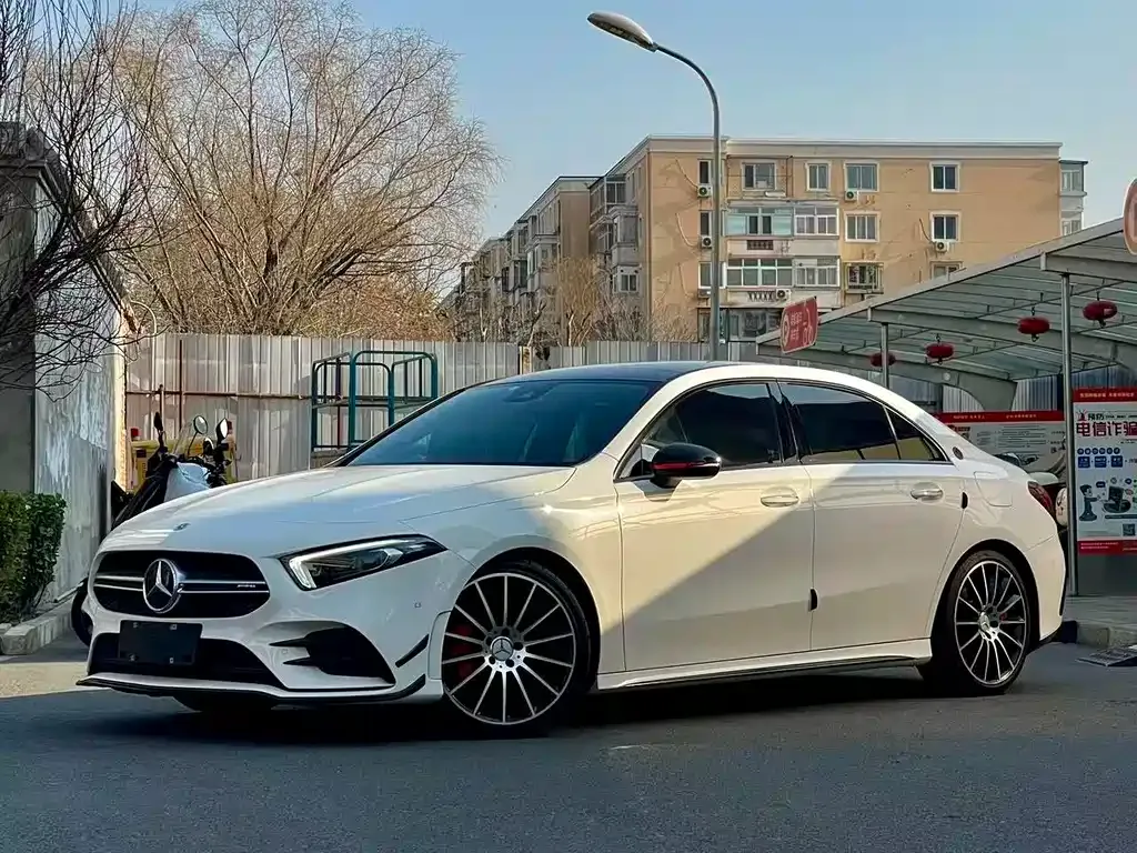 Mercedes-Benz A-Class AMG — фото 1