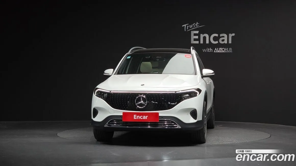 Mercedes-Benz EQB — фото 3