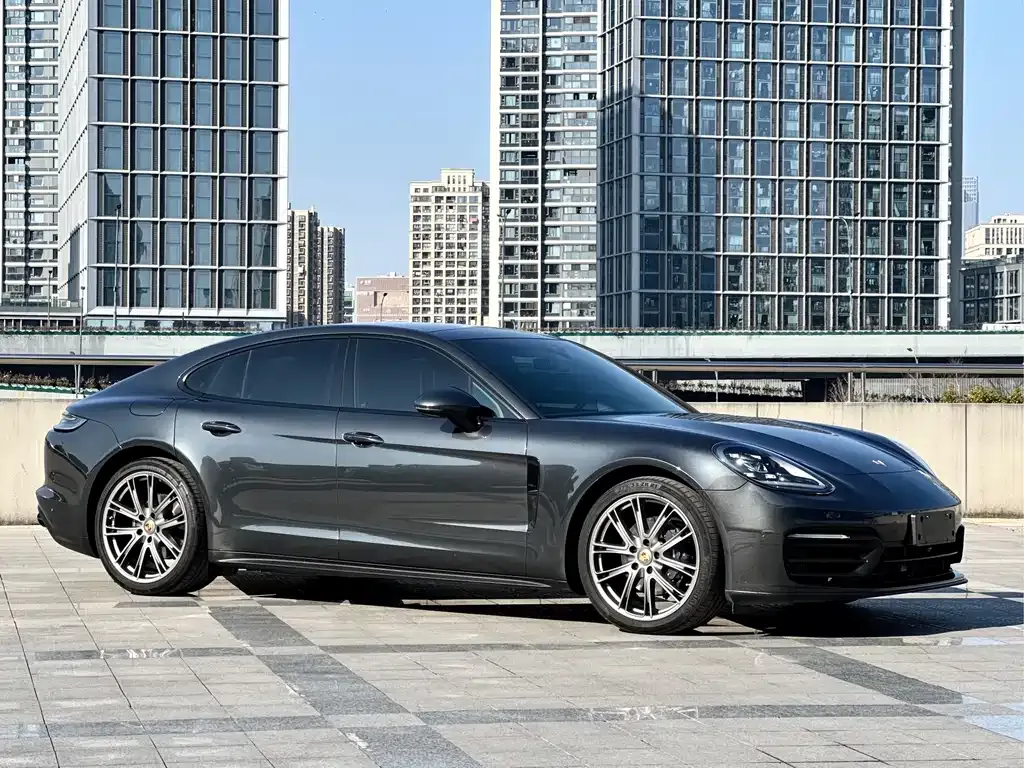 Porsche Panamera — фото 4