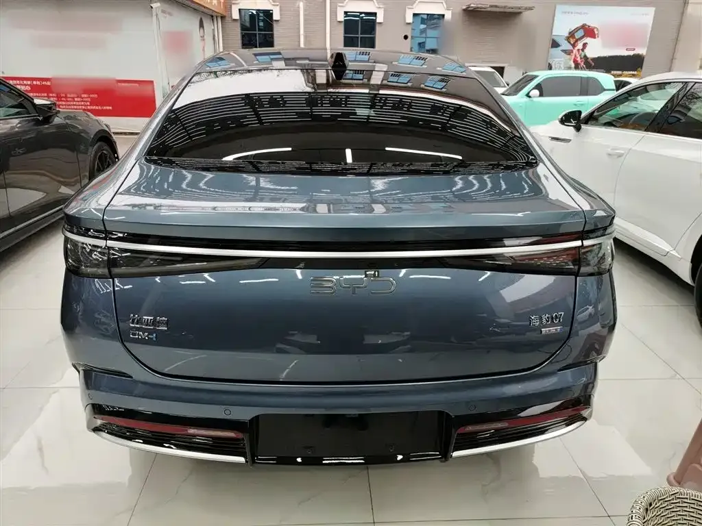 BYD Seal 07 DM-i — фото 6
