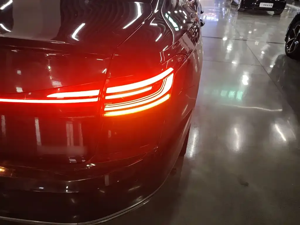Volkswagen Passat — фото 2