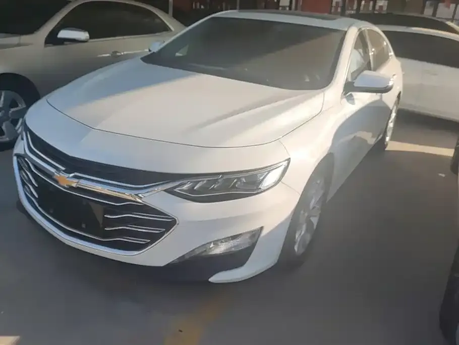 Chevrolet Malibu XL — фото 1