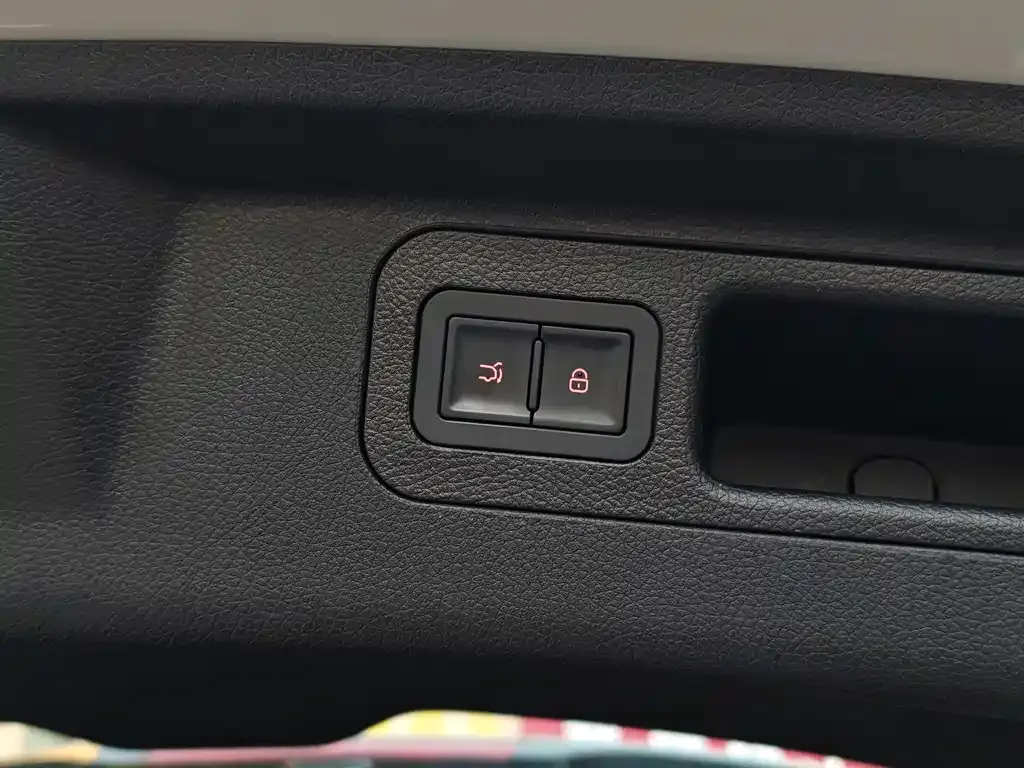 BYD Seal 05 DM-i — фото 7