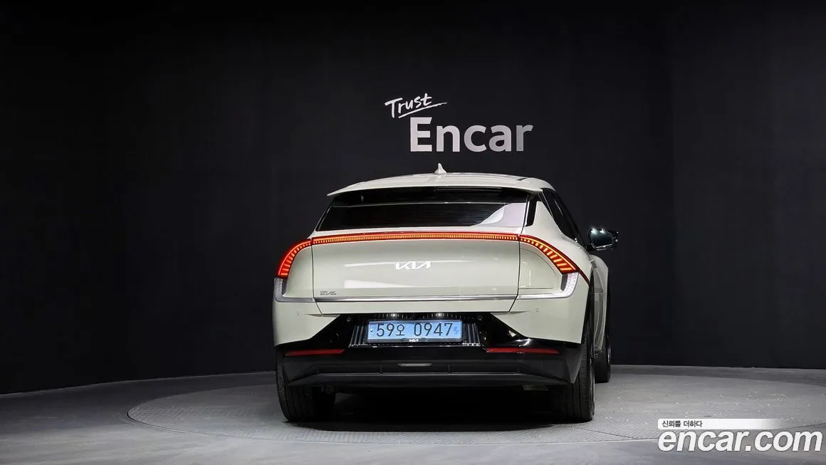 Kia EV6 — фото 6