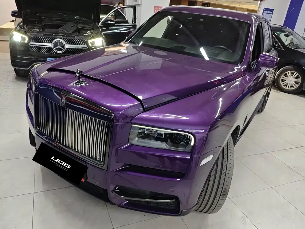 Rolls-Royce Cullinan — фото 1