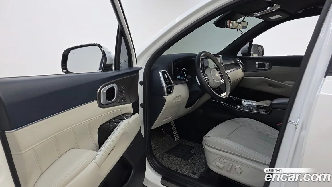 Kia Sorento — фото 10