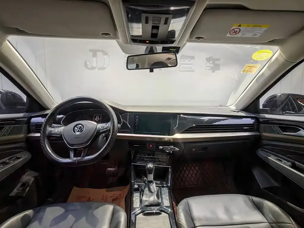 Volkswagen Passat — фото 2