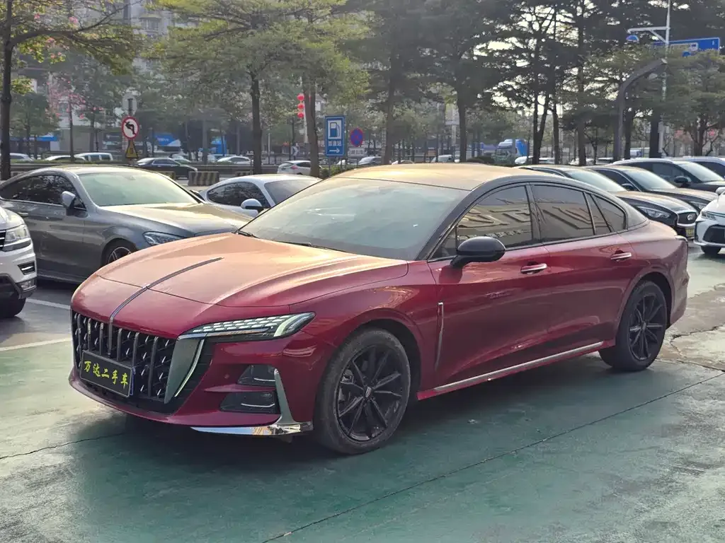 Hongqi H6 — фото 1