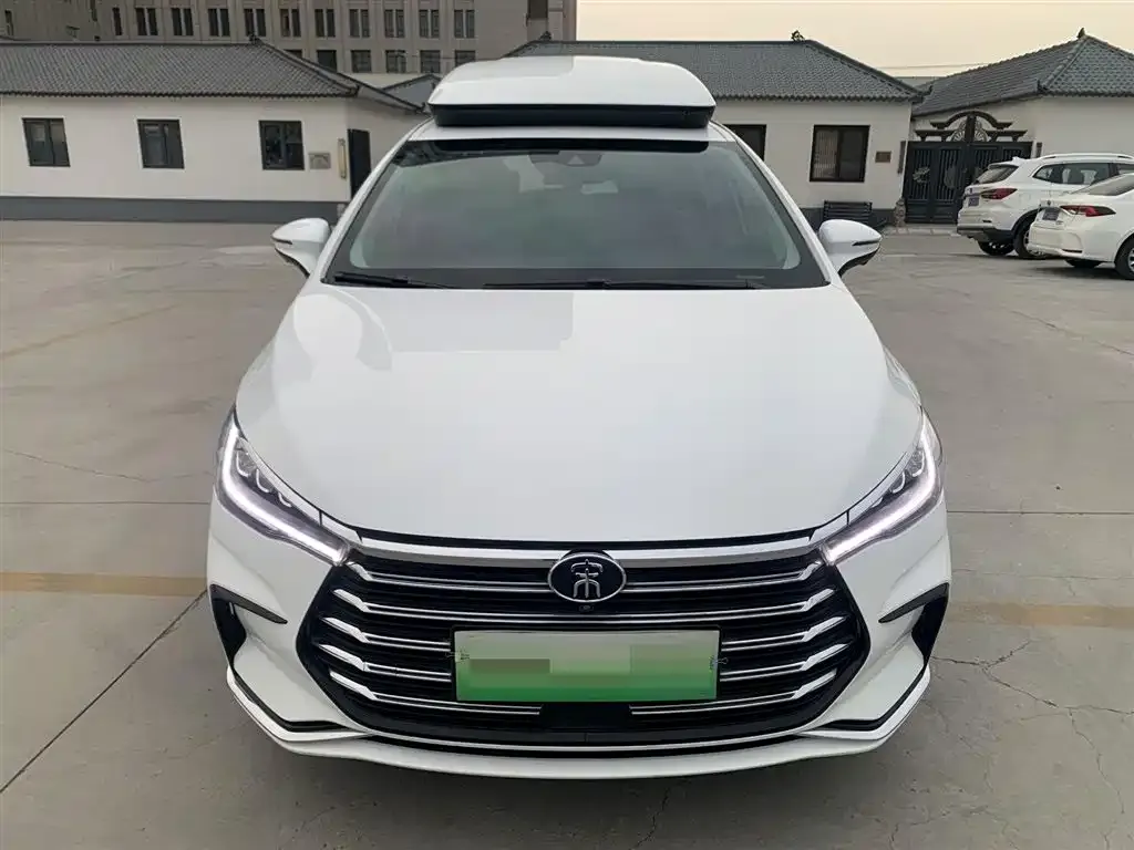 BYD MAX New Energy — фото 3