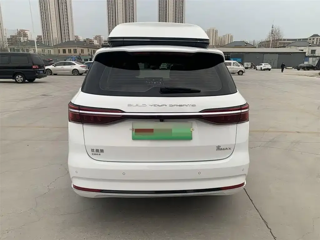 BYD MAX New Energy — фото 2