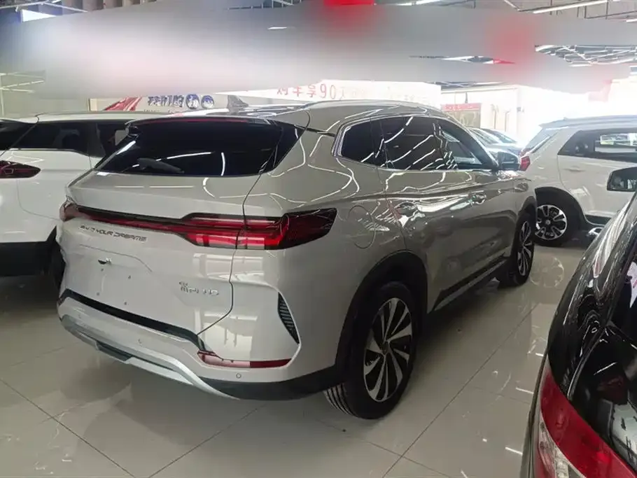 BYD PLUS New Energy — фото 2