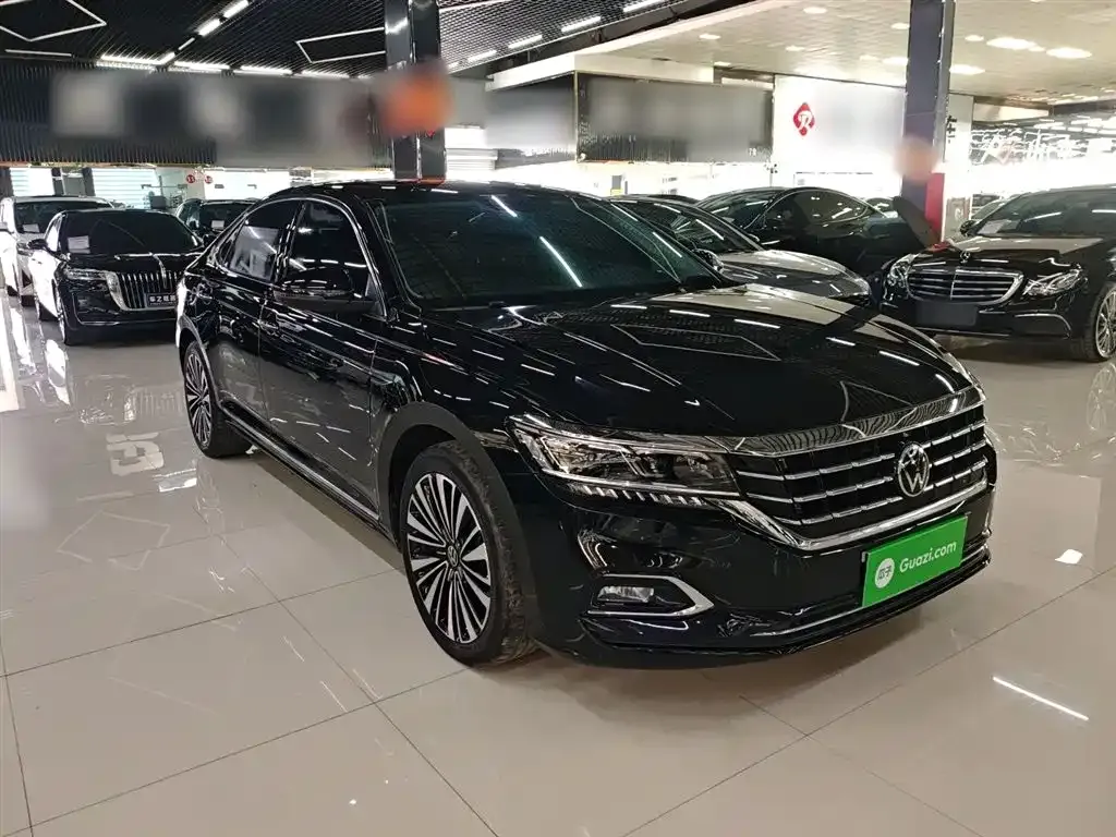 Volkswagen Passat — фото 8