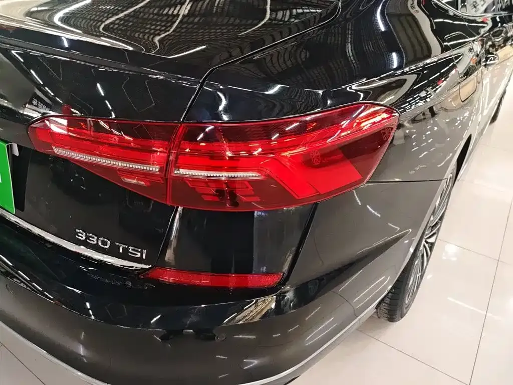 Volkswagen Passat — фото 3