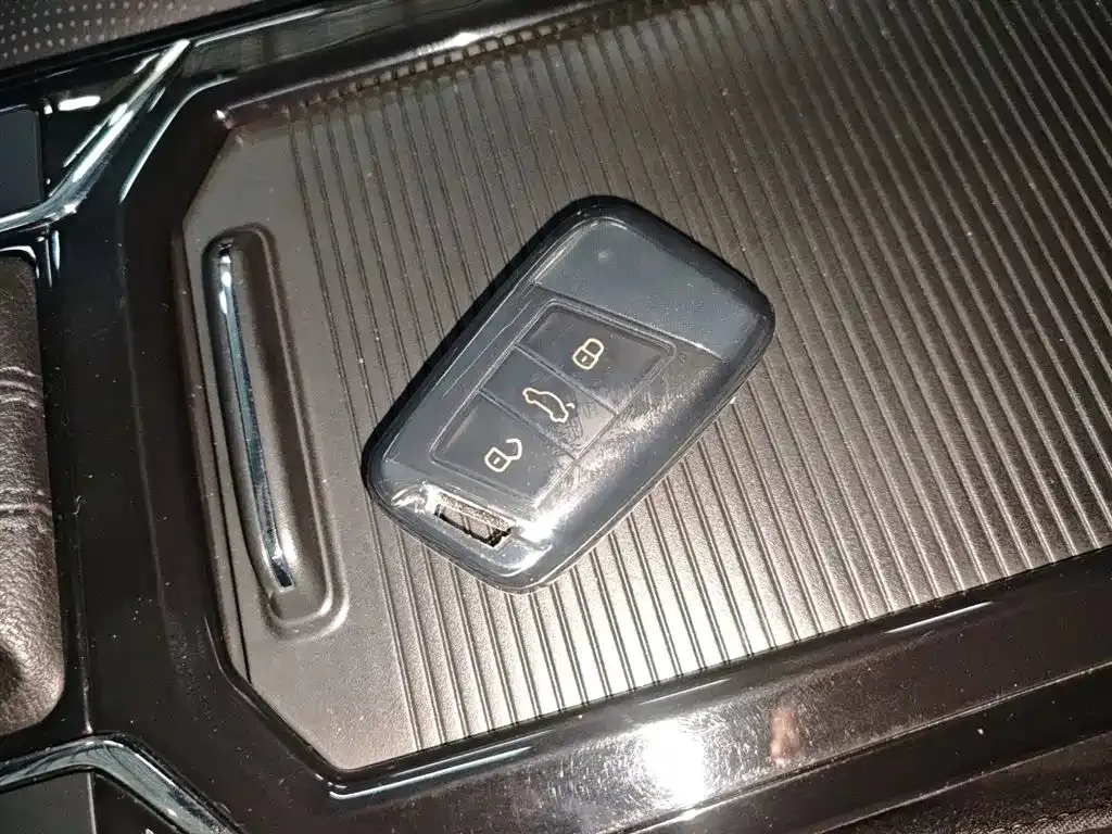 Volkswagen Passat — фото 9
