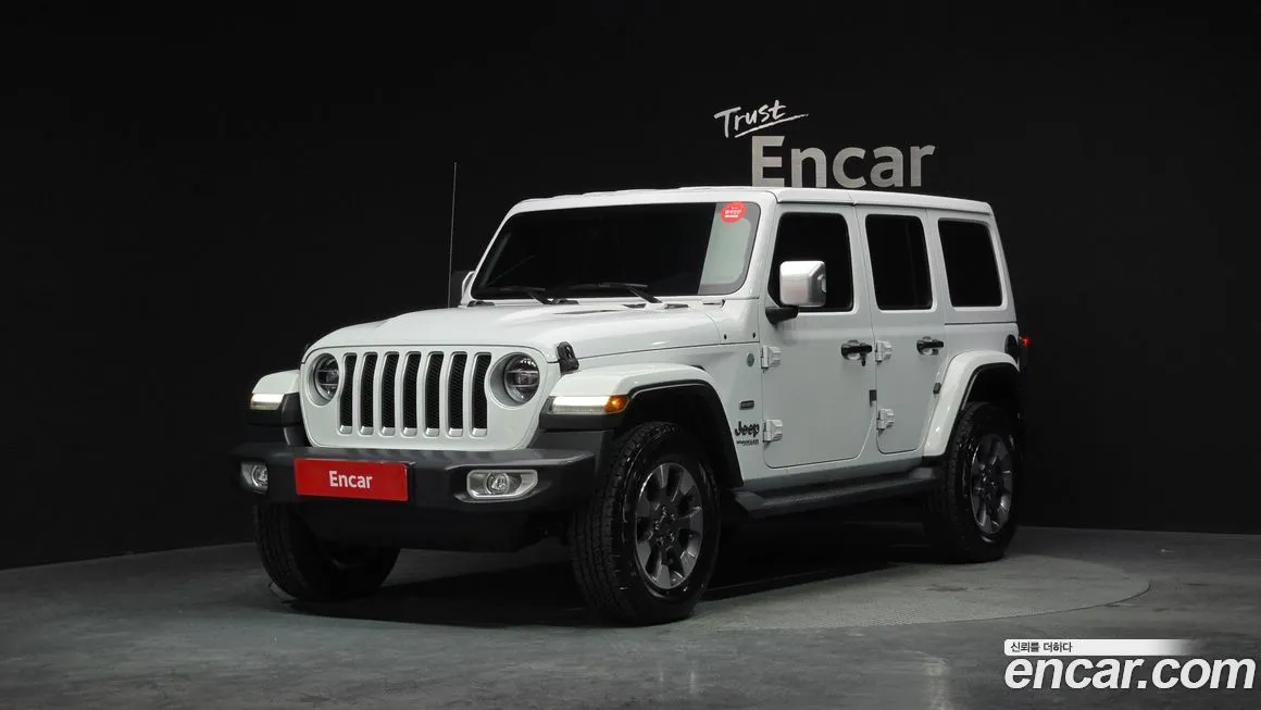Jeep Wrangler — фото 1