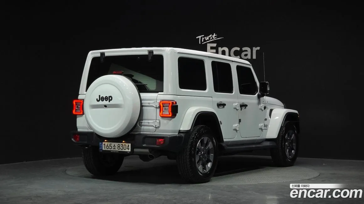 Jeep Wrangler — фото 2