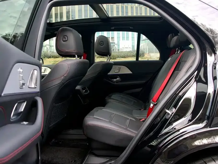 Mercedes-Benz GLE AMG — фото 7
