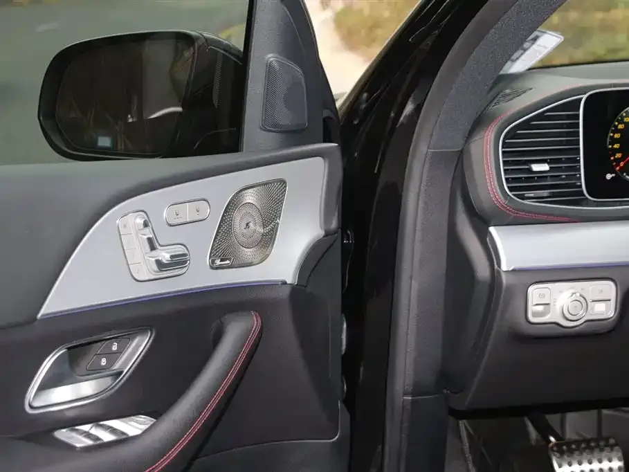 Mercedes-Benz GLE AMG — фото 3
