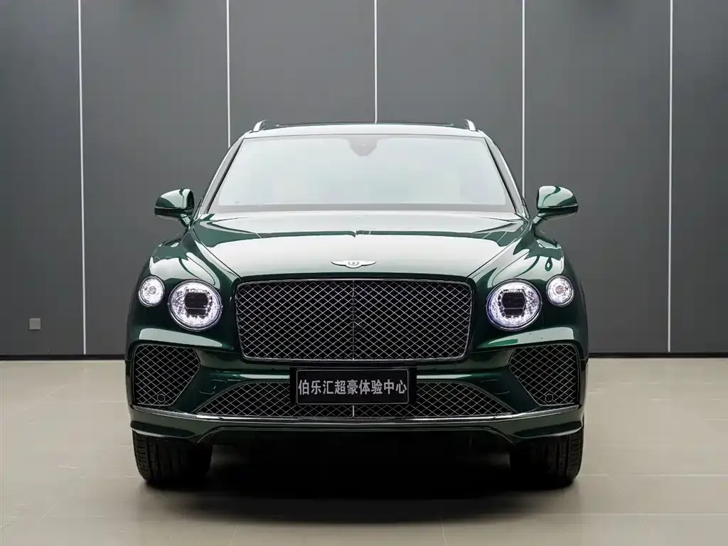 Bentley Bentayga — фото 9